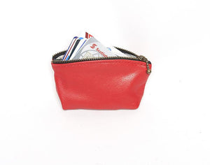 Handmade Lined Leather Zippered Coin Purse.